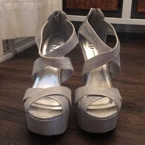 SAAZ SILVER HEELS
